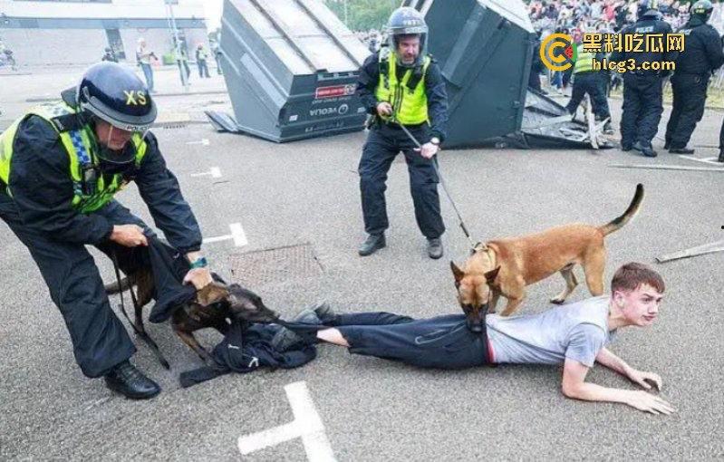 零元购来了！英国近10年最大暴乱!多个城市当街打砸抢烧-3