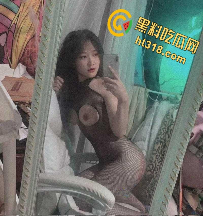 河南反差人妻【王润敏】 ，结婚了也忘不了前任的大屌，酒店开门做爱，私下偷吃太刺激了 ！-7