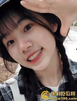 宁波大学管理学院反差婊【潘钰洁】给富二代当狗，玩出白浆无套抽插被男友发现怒爆-6