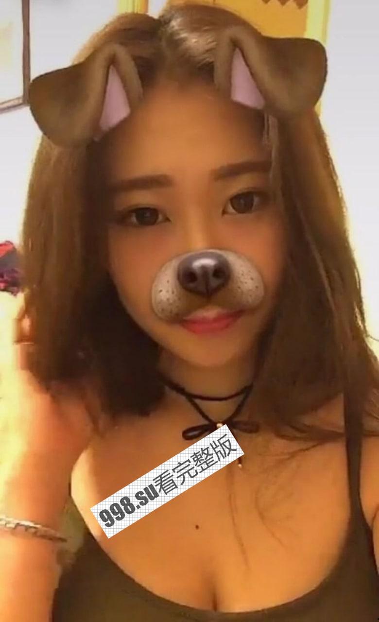 香港 巨乳女神 lulumanlulu 和男友私密视图泄露-2