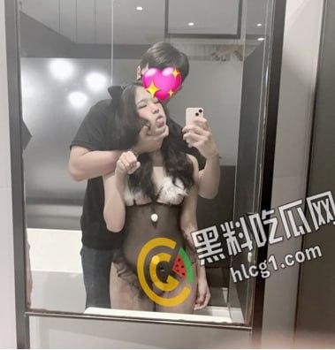 韩国清纯美少女与大哥激情车震 美妙酮体鲜嫩白虎 激勾G点 赤裸爆操输出 口爆小嘴满口精液！-5