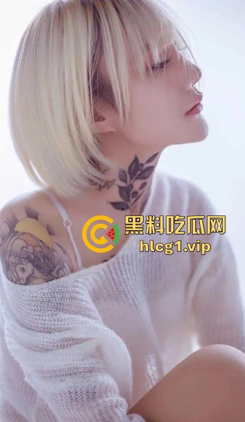 抖音女Rapper『尔晴没吃饱』花臂纹身女神的双面人生！前男友啪啪视频流出，反差婊形象大曝光！-6