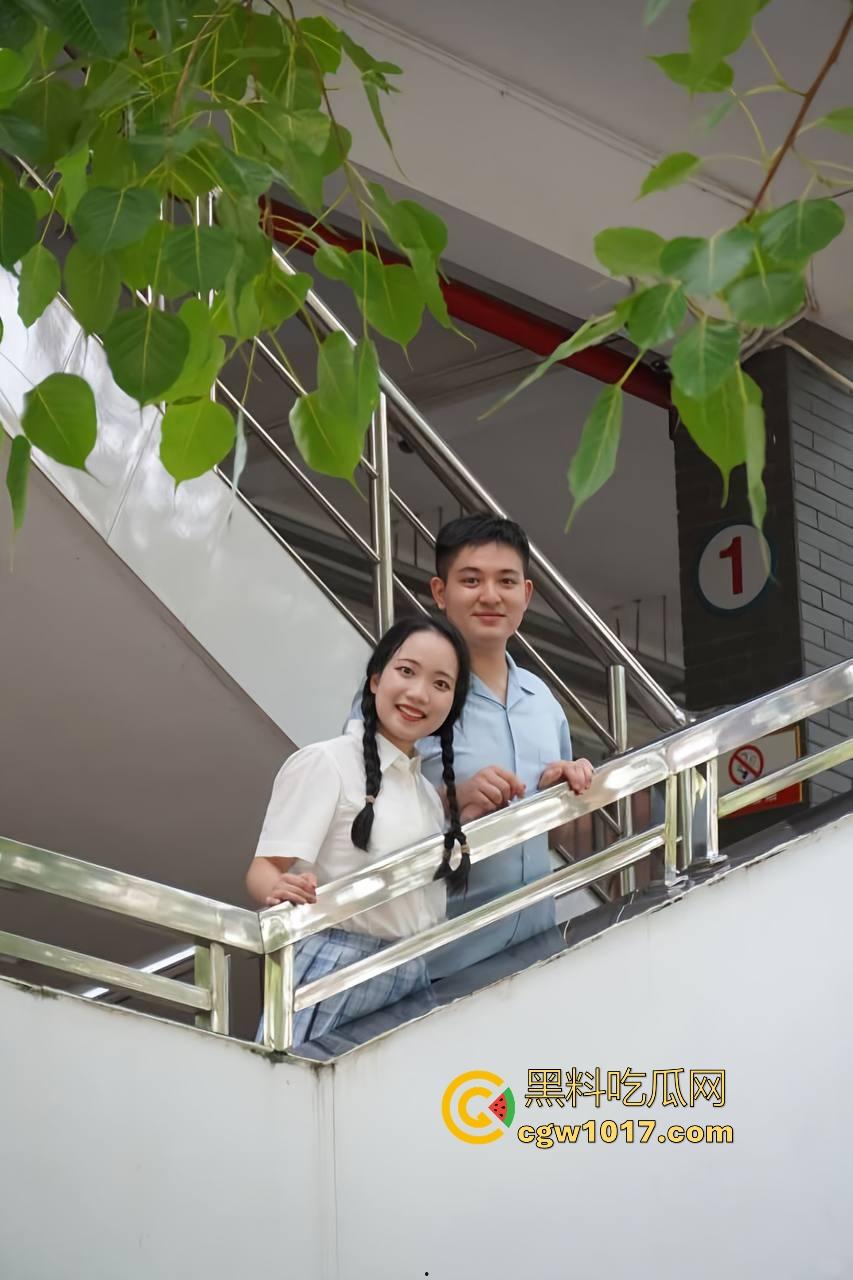 抖音热搜！南宁二中星轨大瓜全梳理，把自己和男朋友的故事写成书，记录他们在各个角落的亲密行为，真实故事撰写！-15