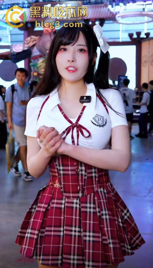 巨乳网红『糖果果candy』下海真相引发轰动：抖音48w粉丝，丝袜大长腿曾是网红金广发的神秘女搭！-12