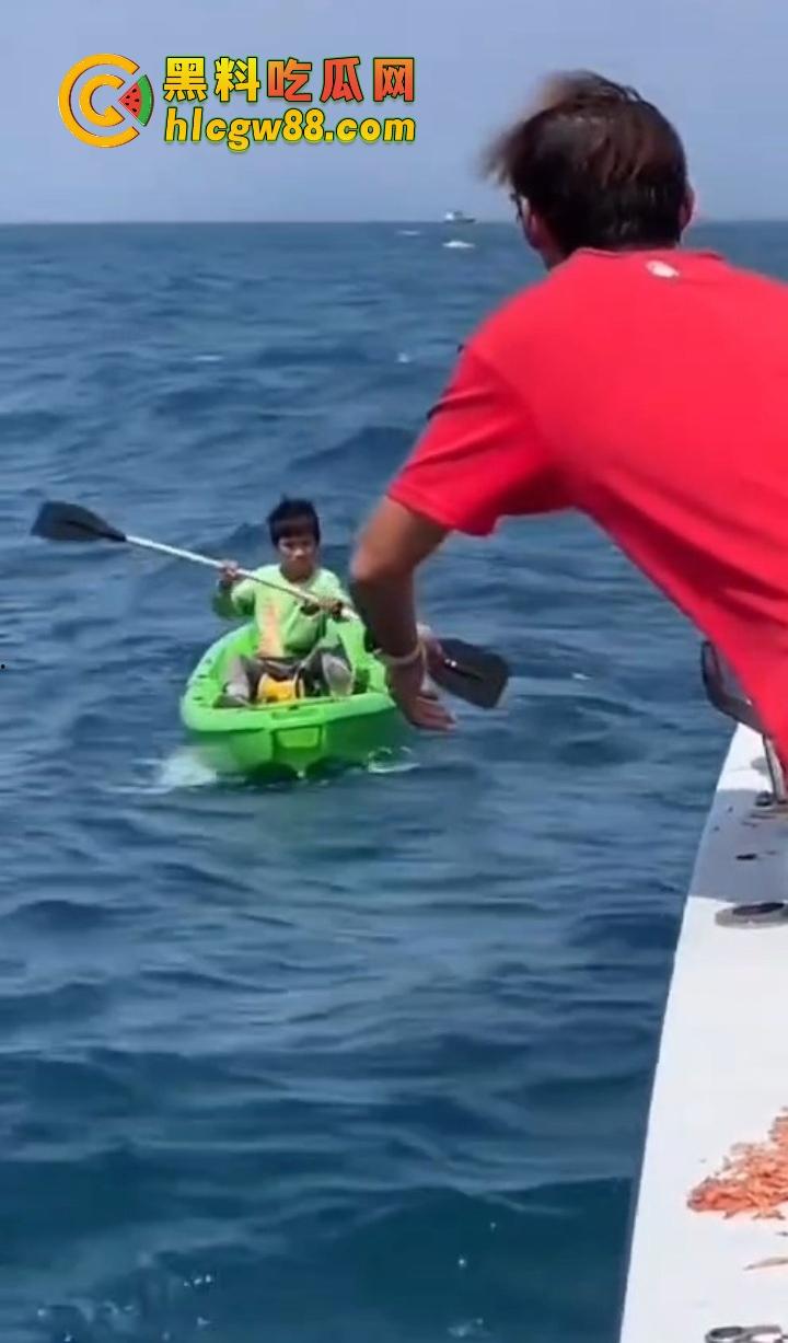 离谱！赤岭男孩出海钓鱿鱼睡着了，一觉漂到三亚？整整漂了一天一夜，简直海上版睡美人！-5