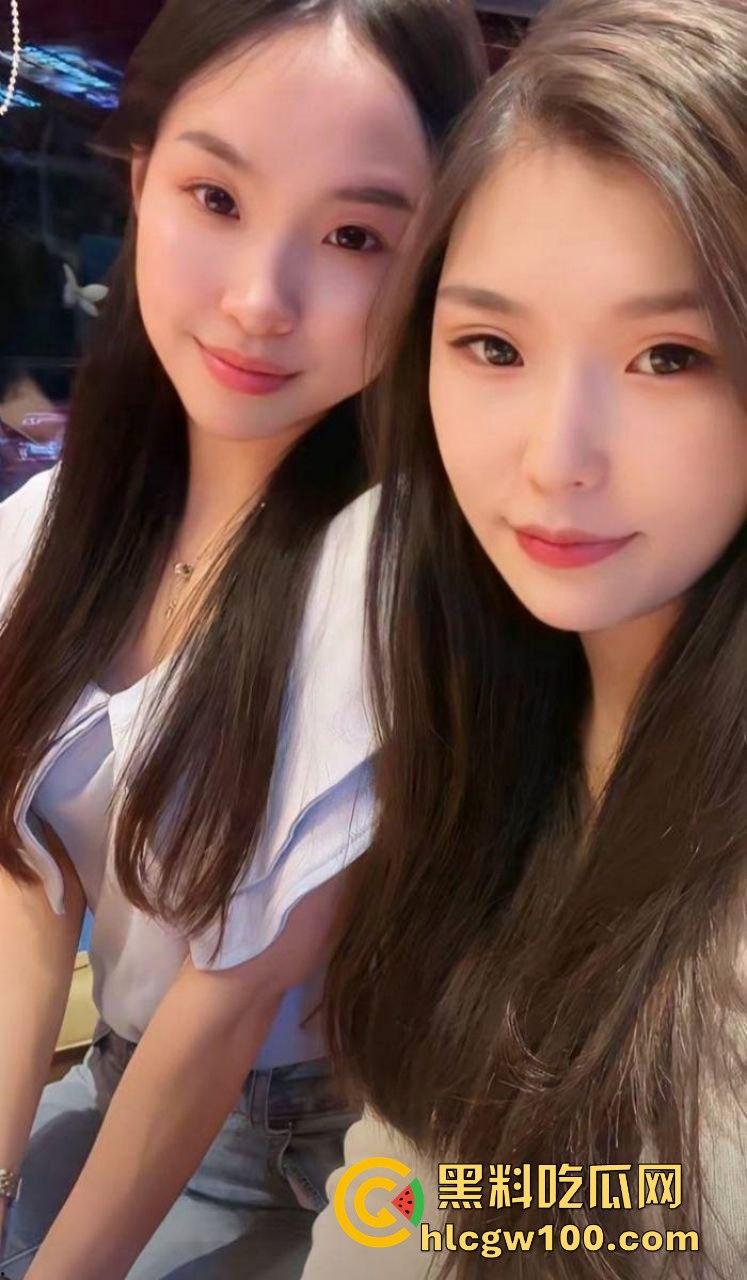 兰州大学反差母狗【李妍柔】调教视频曝光，调教成了吃鸡好手 鸡巴套子，内容劲爆！！-1