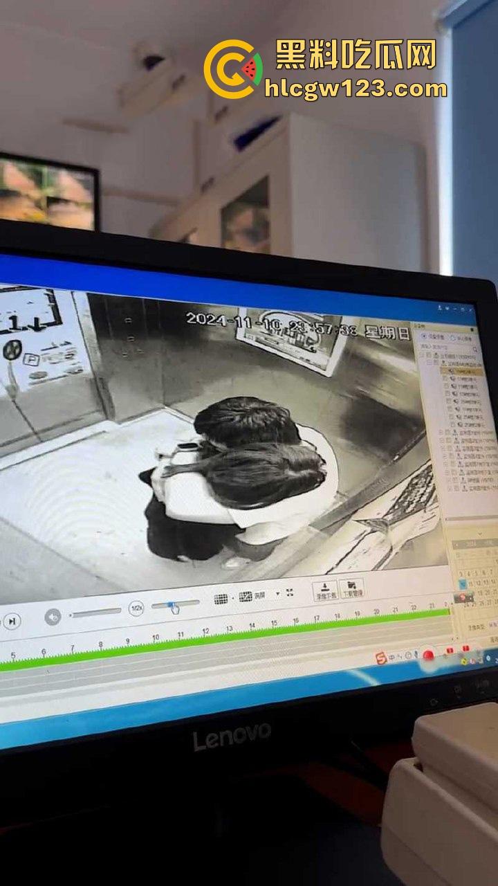 浙江嘉兴桐乡西郊庄园偷情狗男女 杨若菲爸爸和倪泽屹妈妈电梯激情缠绵 偷情性爱视频被男方老婆曝光！-4