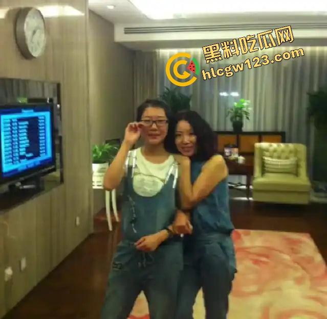 成都27岁海归女子家门口被砍身亡,精神病免死卡再上热搜,凶手一句正当防卫,人就白死了?-5