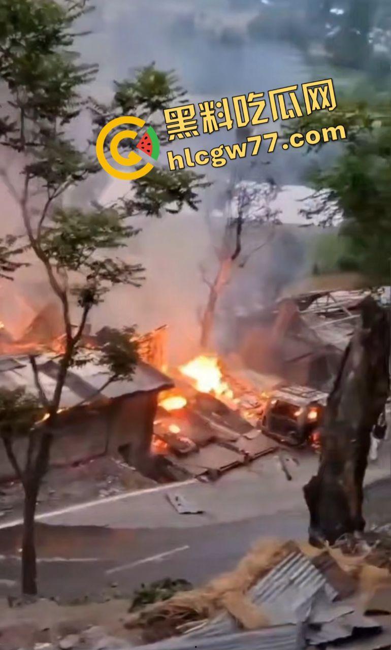 印巴局势炸裂！指挥官游戏玩多了，在游戏中的战术全部实施到现实中了！农民头被炸烂！-2