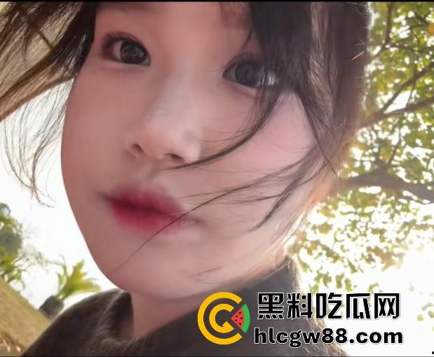 福建厦门抖音嫩妹【孙悦婉】高颜值极品身材性感学生妹,私下当主播PK找干爹,小骚逼被干爹射爆了!-3