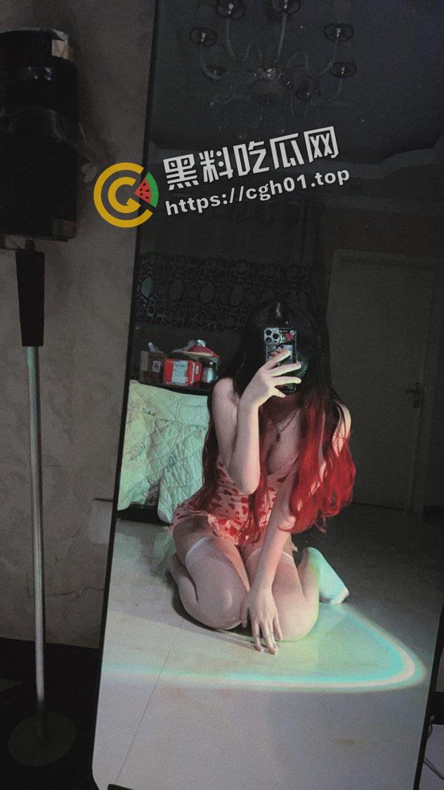 网盘流出!金主爸爸的校花母狗 黑丝高冷御姐被射满脸 爱cos的肉便器孕气都不会太差-15