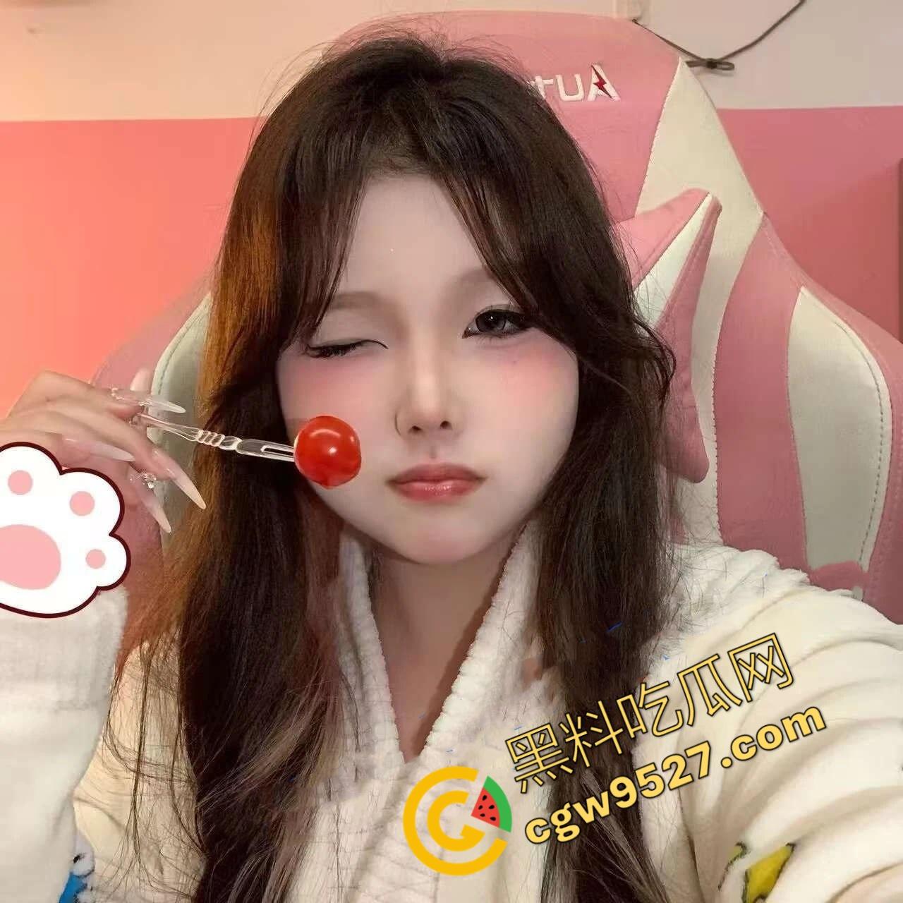 湖北大学生梁玉莉专修性爱学，床技高超让金主欲罢不能，巨乳肥臀淫水超多，妥妥的吸精神器-2