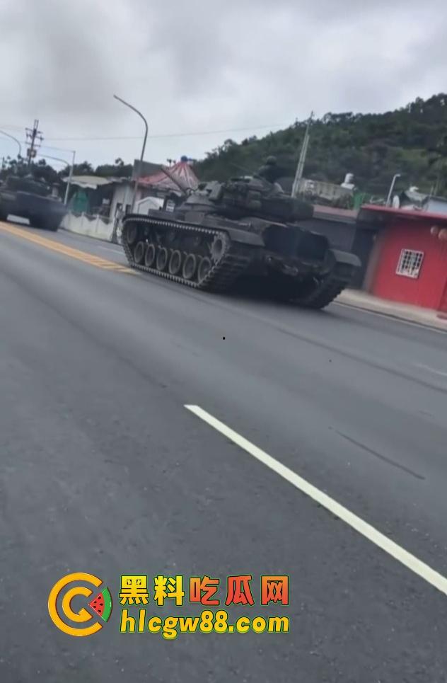 浙江宁波某部南下福建，隔壁湾湾风声鹤唳，全线戒备飞机坦克装甲车齐出动，大结局要来了？-2