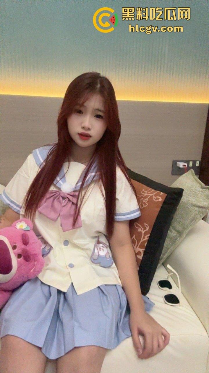 武汉学院【刘雨希】蹦迪买醉后被陌生男捡尸 樱桃小嘴被无情暴插 偷拍视频疯传-2