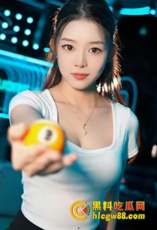 有钱人的快乐我们想象不到，陪玩8连发包厢猫抓人，1W充卡一杆球没打，全程不打球只玩女的！-3