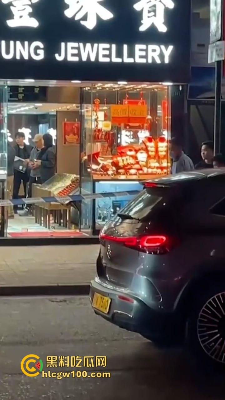开宝马抢金铺？香港上水南丰珠宝 遭4名外籍蒙面歹徒洗劫 现场视频实拍曝光！-9