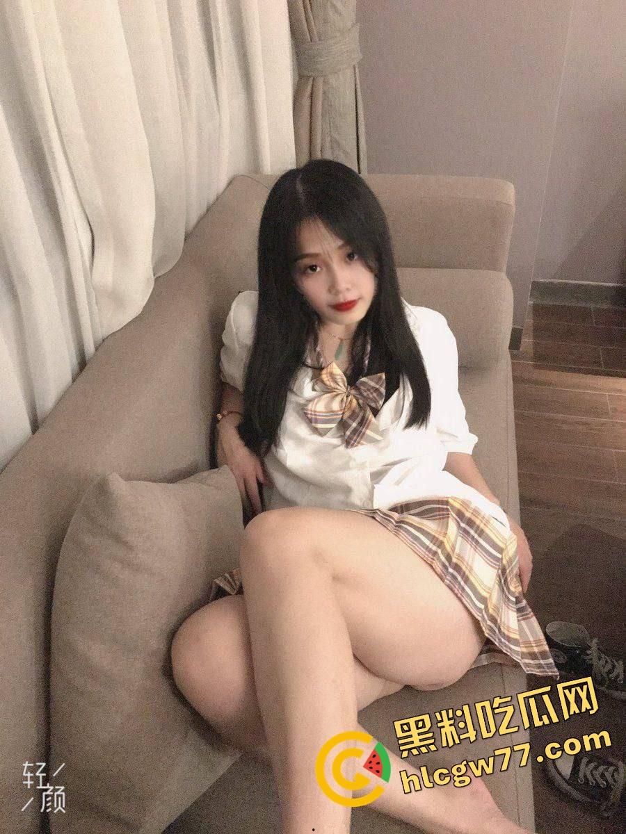 南昌老公嫌弃少妇【张婉玉】靠叫床拯救尊严,脸上皱纹扛不住,床上掰开嫩穴撒娇,叫一声哥哥就湿到腿软!-1