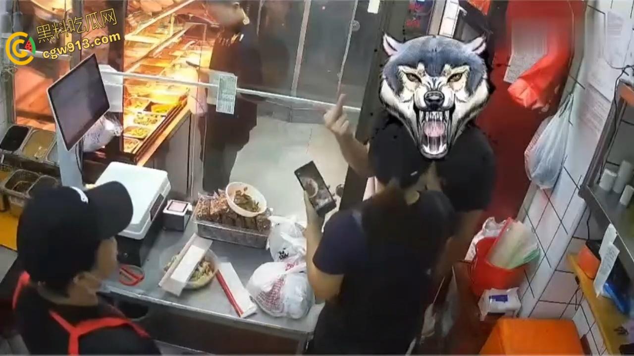 太嚣张了欺人太甚!深圳卤菜店惊爆恶霸闹剧,流氓男不讲道理直接骂人,辱骂打人还倒打一耙!-2