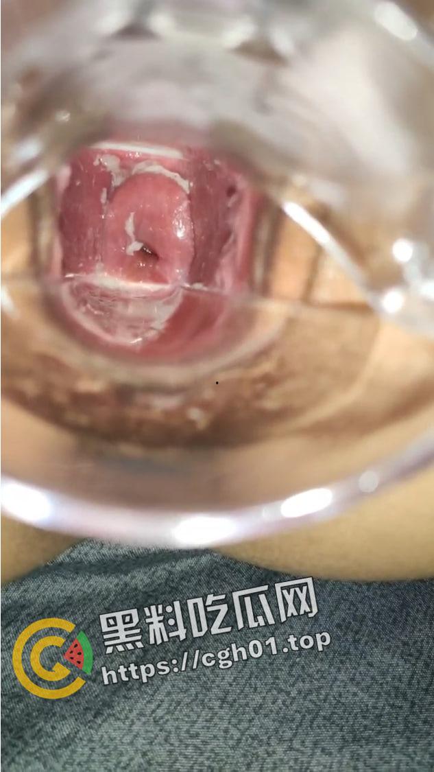 学姐的小穴初开发！巨乳学姐的小穴用上扩张器 原来这就是有钱人几把的视角-6