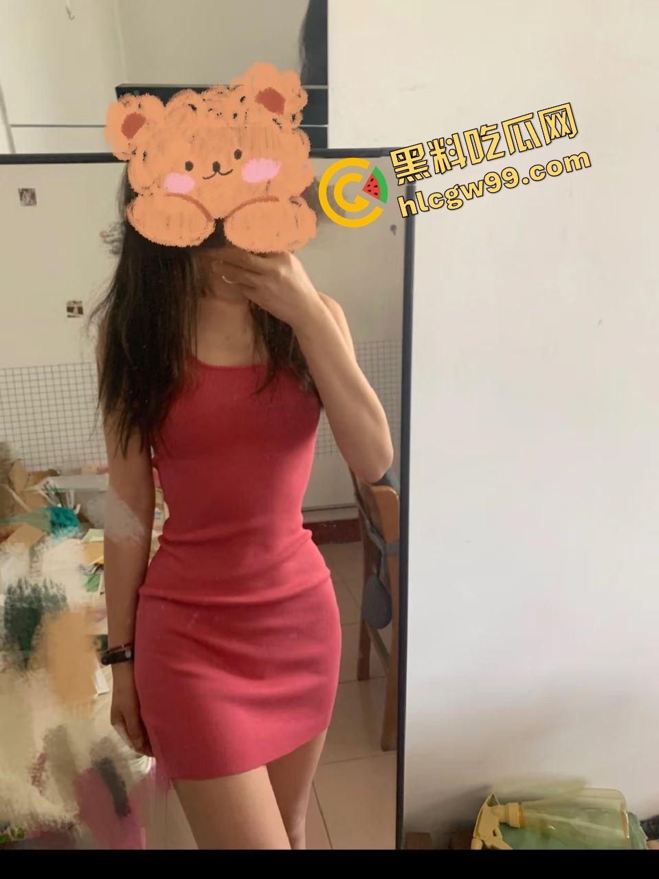 河北中医药甜御细腰尤物【曾欣怡】欠操小母狗与男友玩3P，白皙嫩体口爱后怼暴插骚穴！独家曝光流出！-3