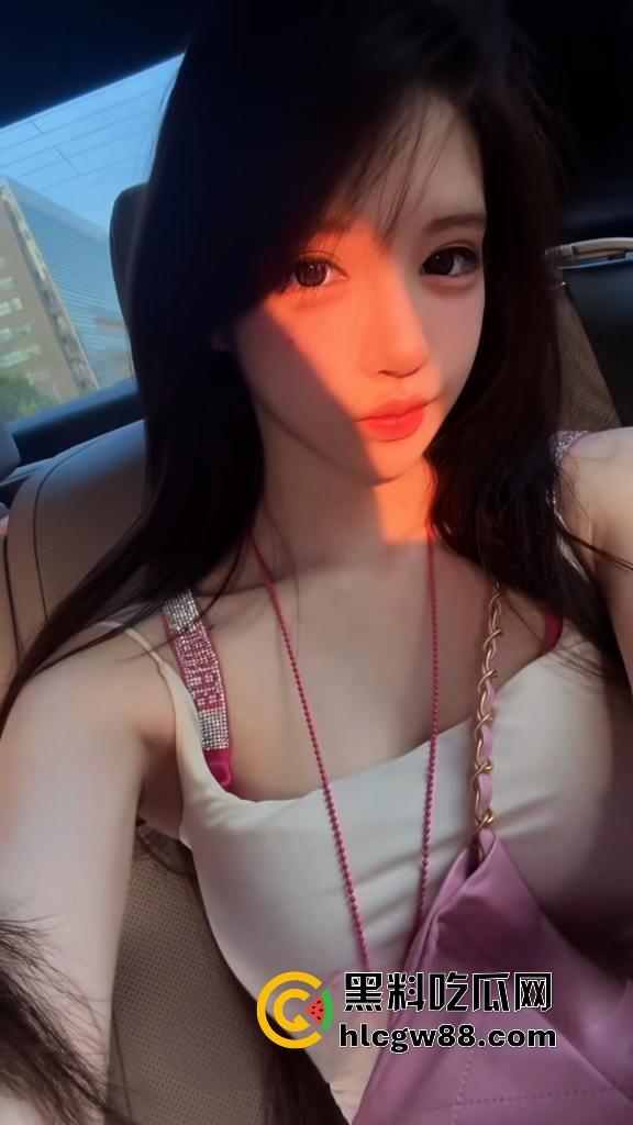 抖音百万网红【果子耶】纯欲女神竟是缅北扶手女，下海卖骚、吸毒骗粉，欠债80W成红通逃亡！-8