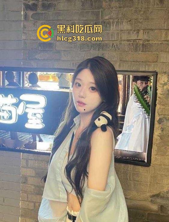 吉林大学大三学姐【李辞慧】极品高颜值，清纯的外表下是颗母狗的淫荡内心，不良视频曝光泄露！-7