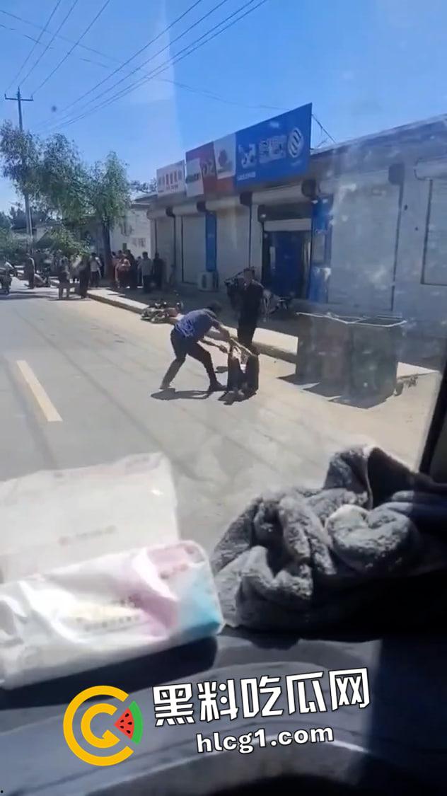 保定曲阳县打架斗殴 打到最后拿刀砍人 三人命丧当场 一地尸体 现场视频流出-6