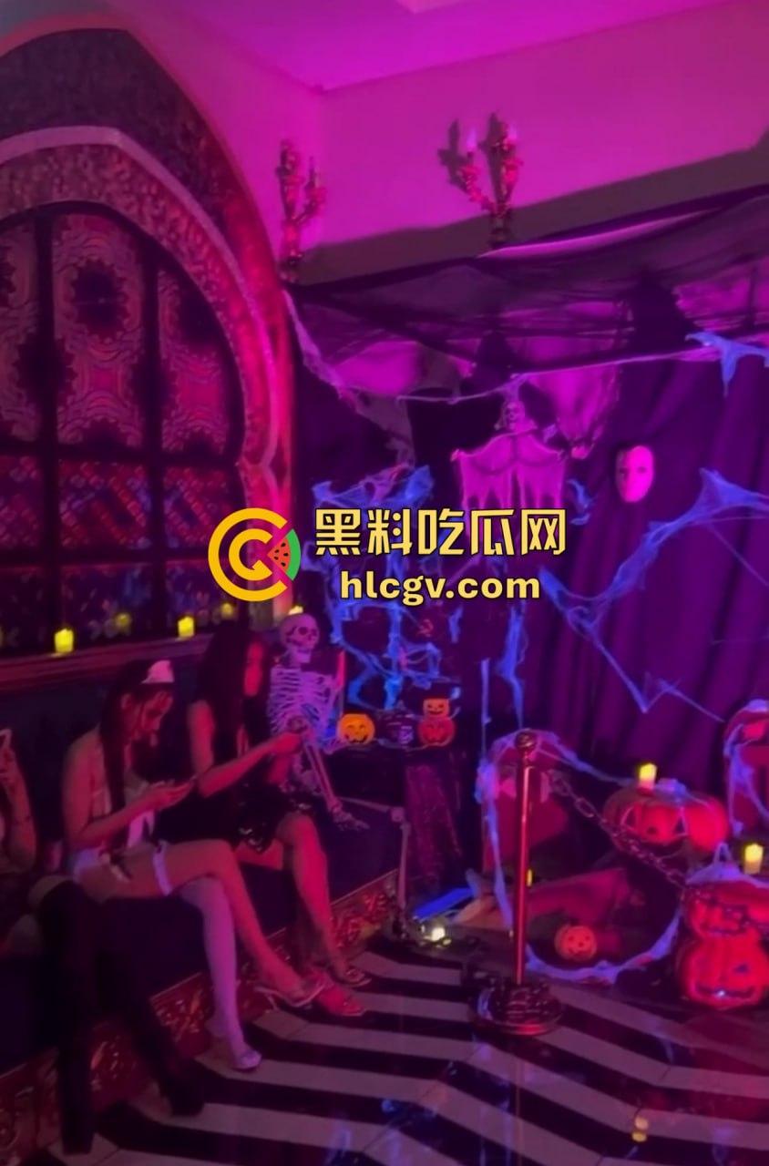 商K再升级!修女、护士、鬼妆全员出动什么主题都有,这才叫夜生活,车模KTV靠边站!-9