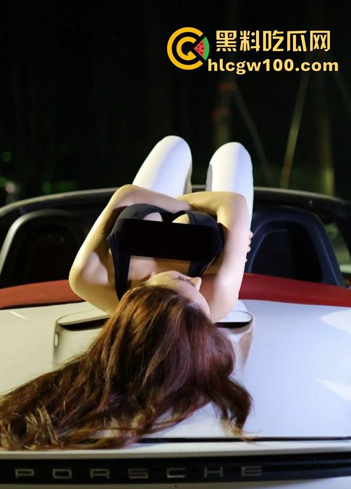 抖音50万粉健身网红【健身小猫】不雅视频泄露，线下陪金主爸爸玩花样，健身身材劲爆，淫技独道玩到喷射不停！-3