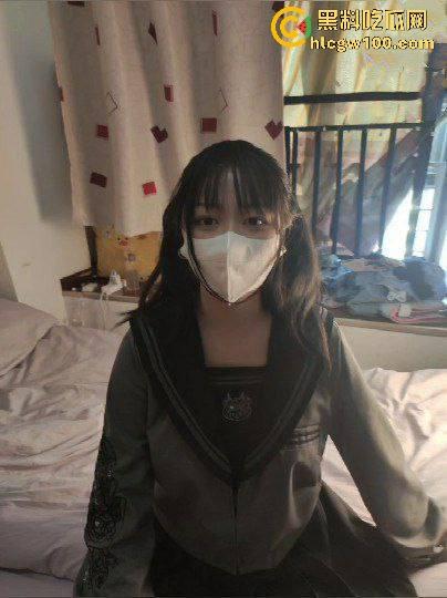 南宁双马尾学生妹【胡九万】骚浪视频流出,清纯脸装不住母狗心,动作骚得像条狗,撸点高到让人瞬间射!-3