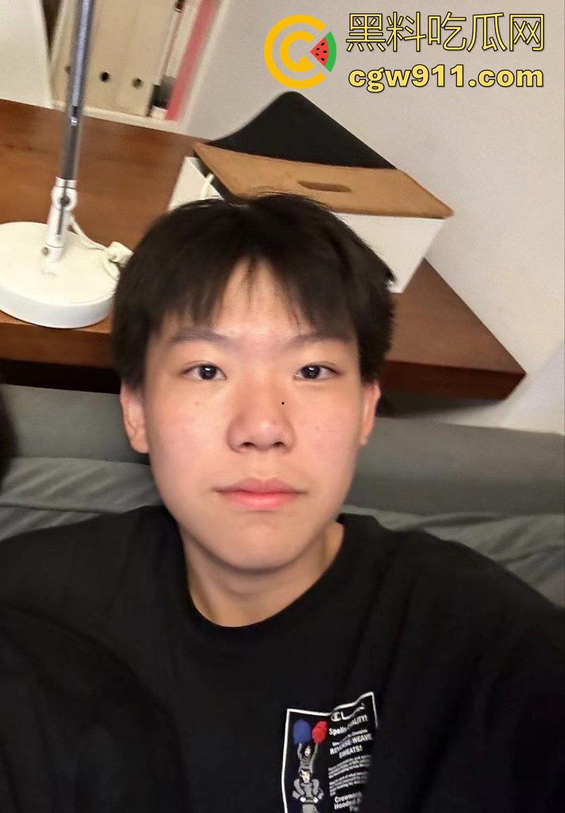 师生乱伦事件,上海二中高中女教师【张越】, 出轨16岁学生吴栋申,被丈夫实名举报出轨,聊天记录曝光!-16