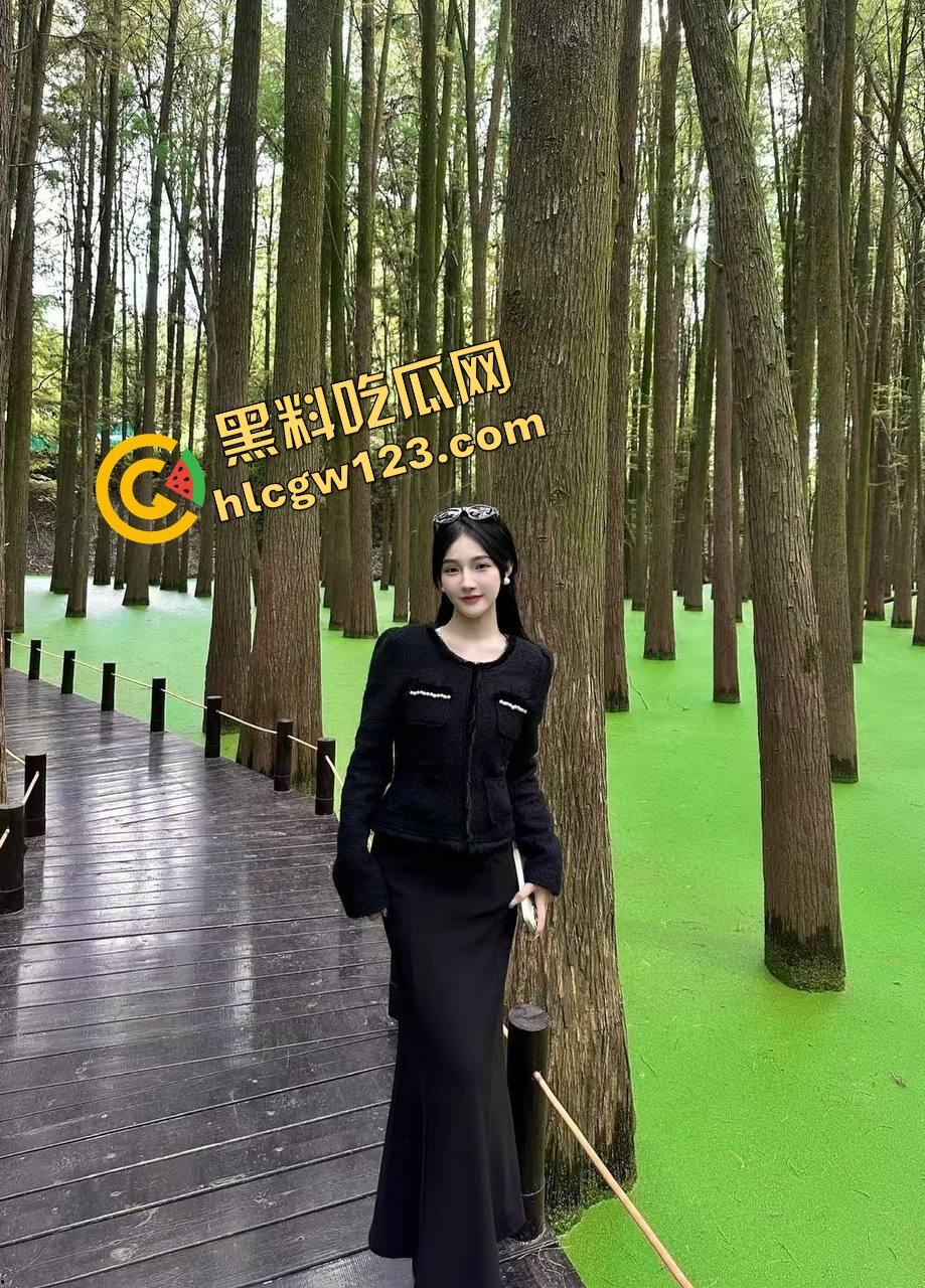 死去的回忆突然袭击你,走进黑料观察之女友竟是老炮网黄?人间沼泽片段曝光,懂的哥们评论区抠6!-8