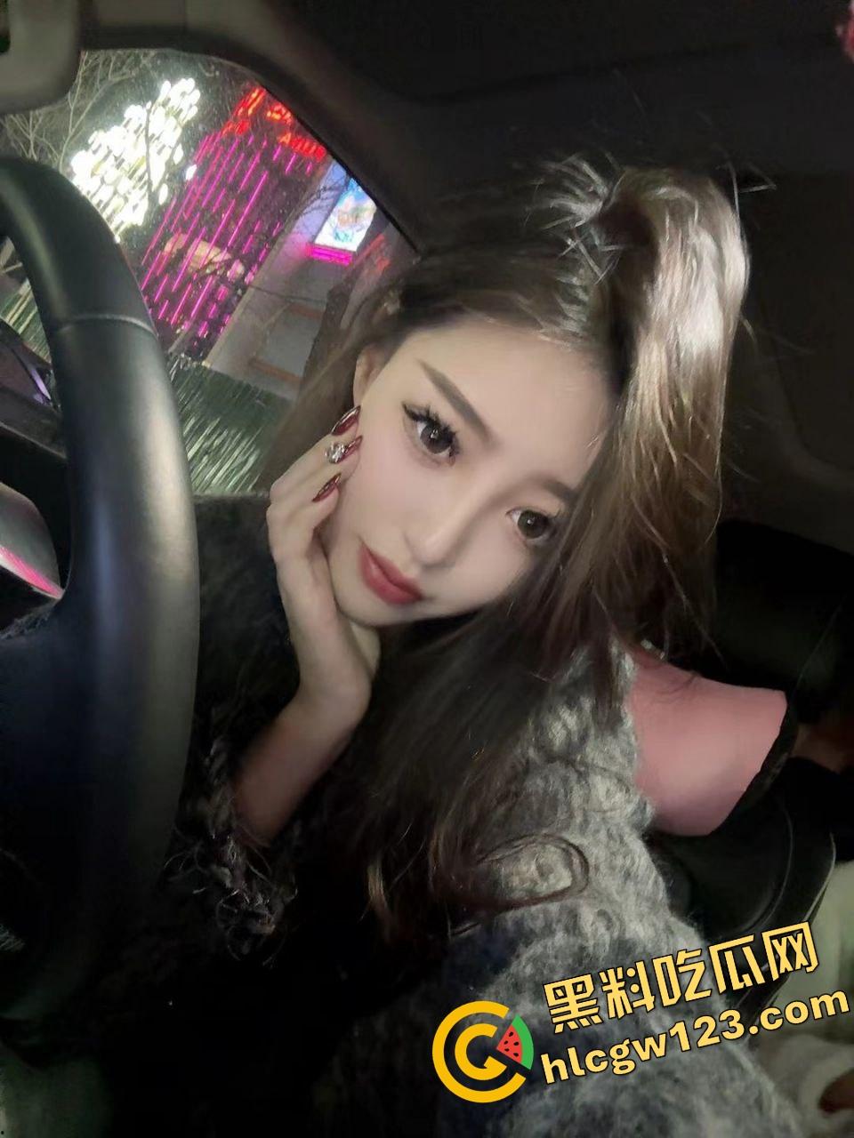 三个球怎么防？樱花妹子全裸打篮球，胸前双球晃得比运球还猛，樱木花道来了都要走神！-4